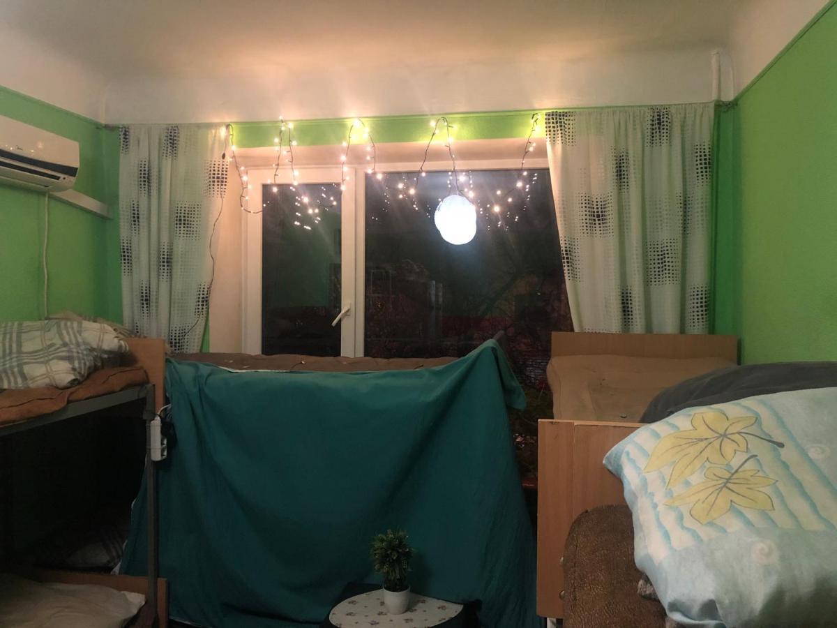 Hikkaduwa Hostel 키예프 외부 사진